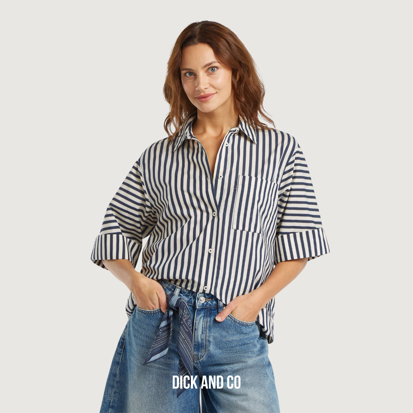 CIRCLE OF TRUST Maureen blouse in de kleur blauw (bullet blue)