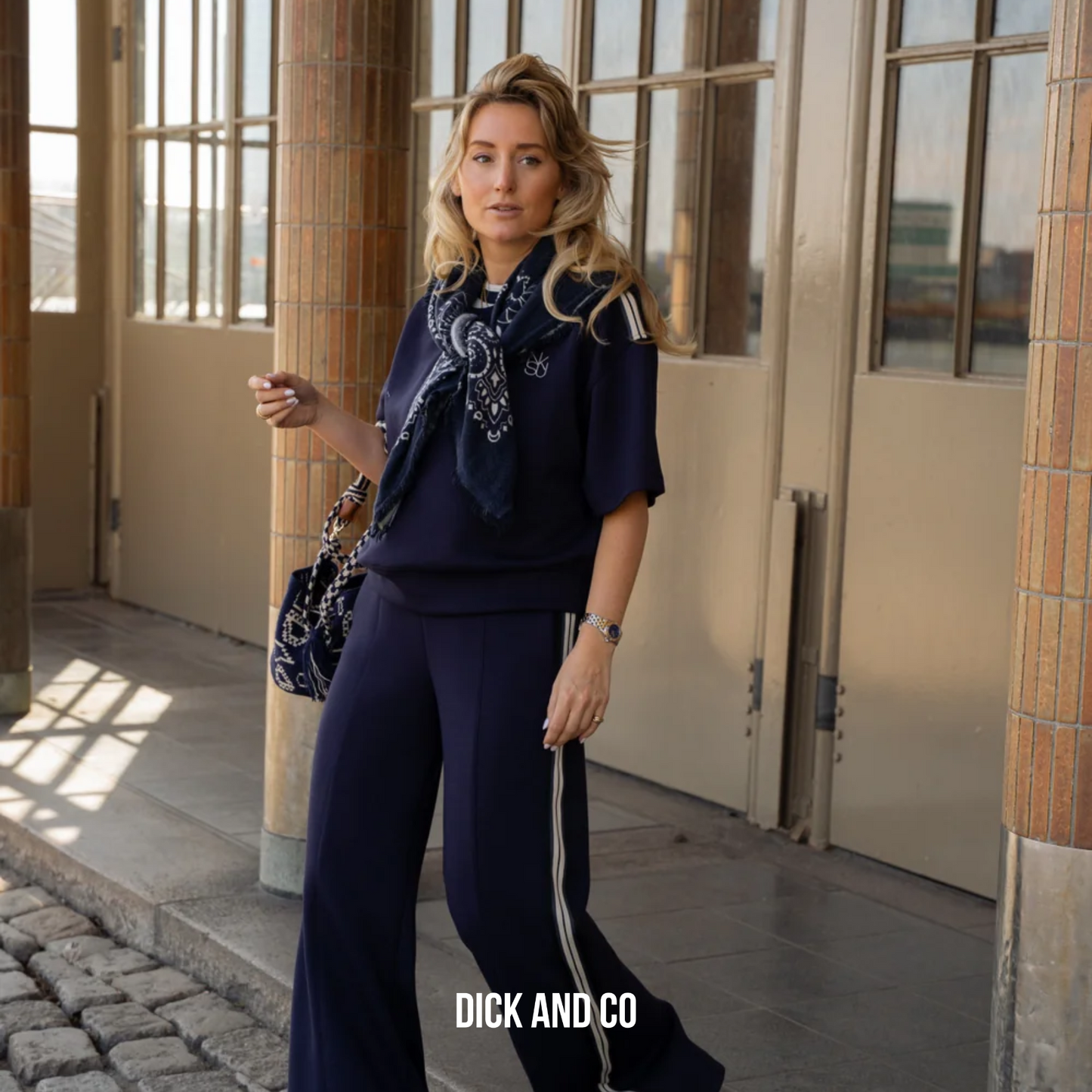 Lotte Pullover Scuba Tape (TT)