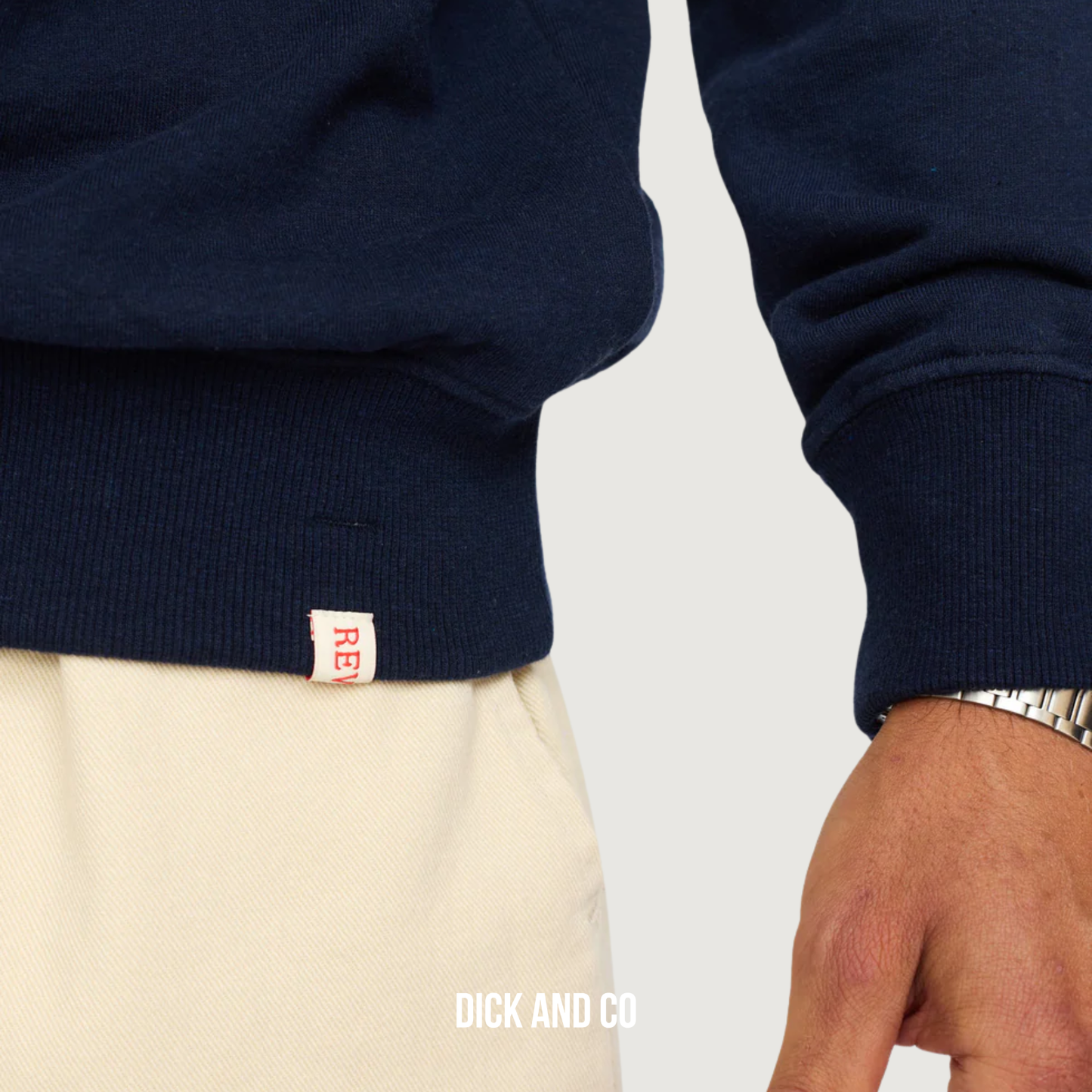 Regular Crewneck