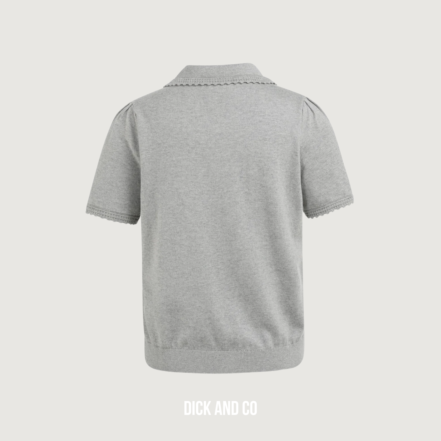 Gebreide top met korte mouwen