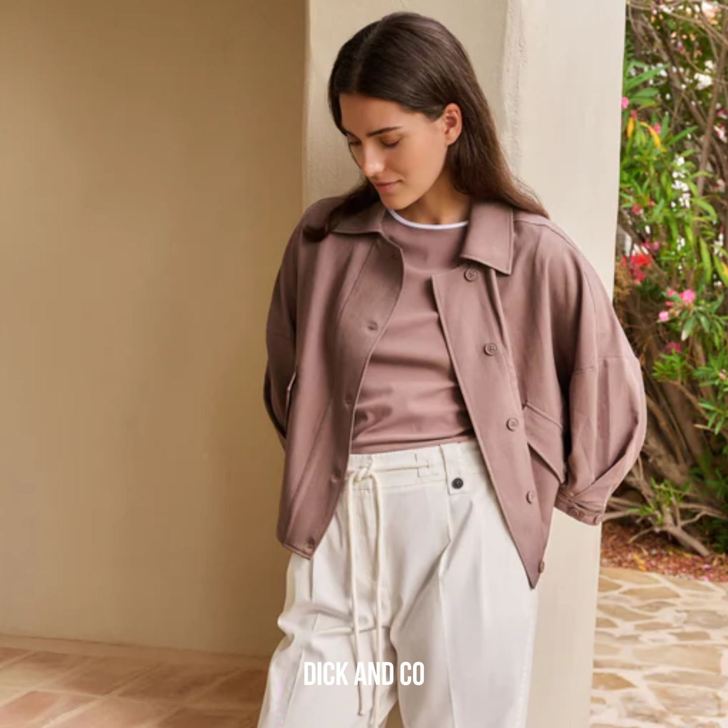 T-shirt met contrasterende bies