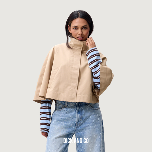 CATWALK JUNKIE Funnel neck cape jacket cape jas in de kleur beige (incense)