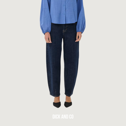 MY ESSENTIAL WARDROBE MWLucy Barrel jeans in de kleur blauw (dark blue un-wash)
