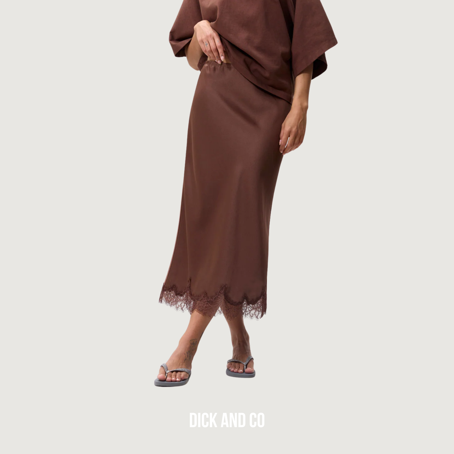CATWALK JUNKIE Lace silky skirt rok in de kleur bruin (rocky road)