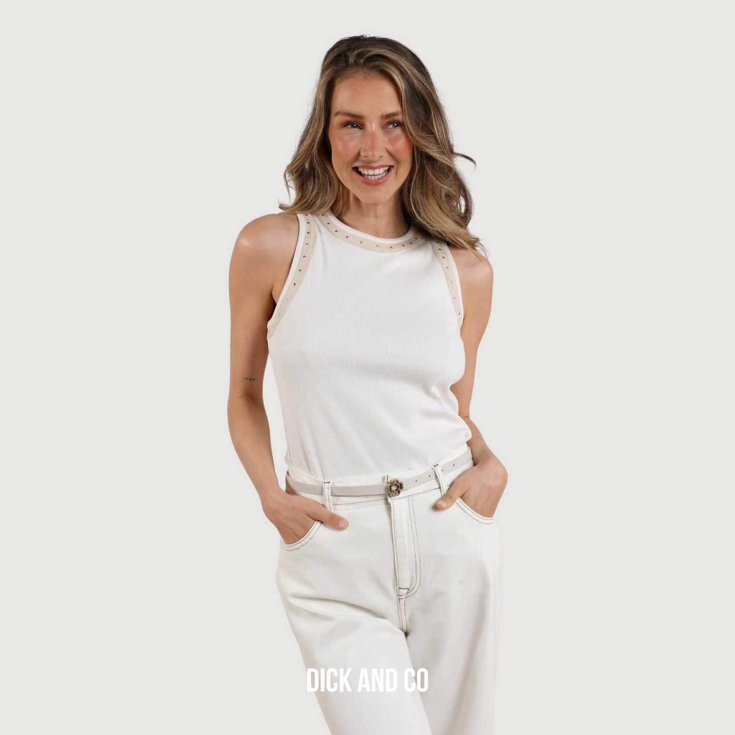 Nice Singlet Studs (Nkf06002)