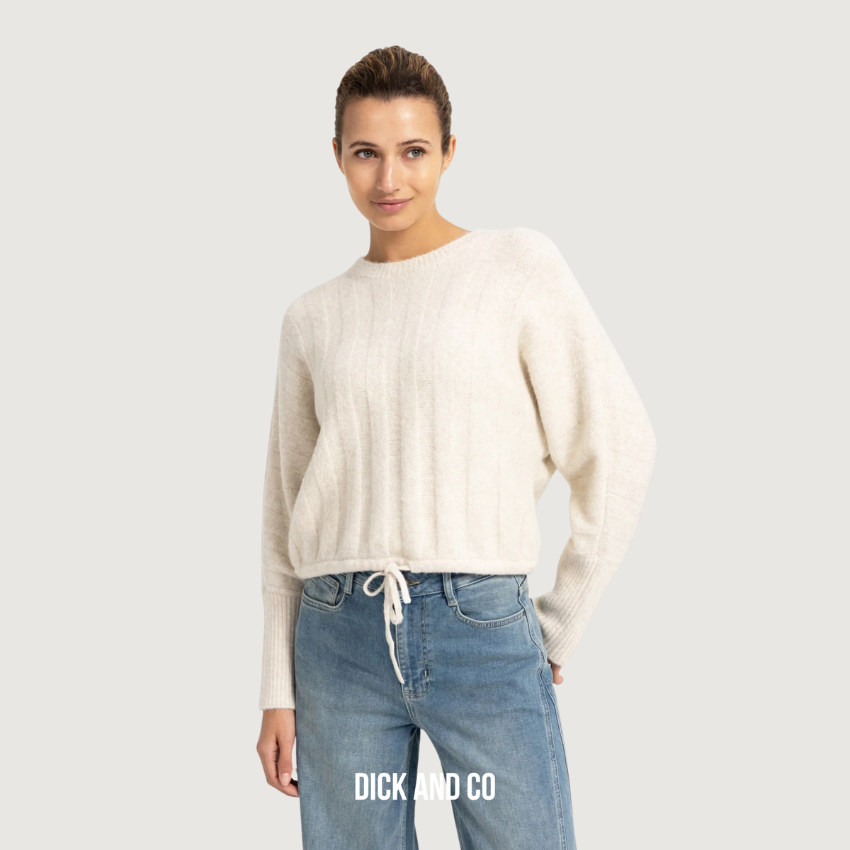 YAYA Trui met vleermuismouwen en trekkoord in de zoom in de kleur beige (off white melange)
