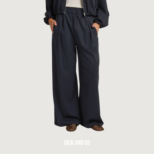 CIRCLE OF TRUST Marlon Pants broek in de kleur blauw (baritone blue)