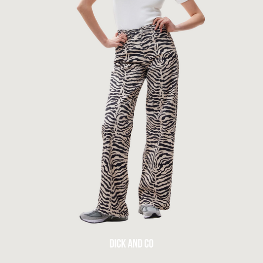 Loose fit zebra jeans (2503023207)