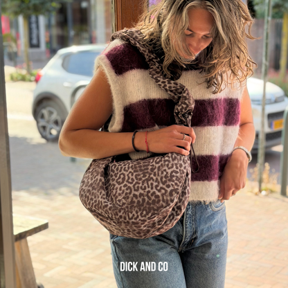 GOT BAG Moon Bag Ruffle tas in de kleur paars