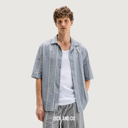 BUTCHER OF BLUE Quinn Linen Stripe shirt in de kleur blauw (alaska blue)