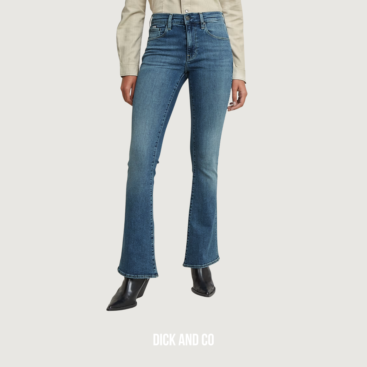 3301 Flare Jeans