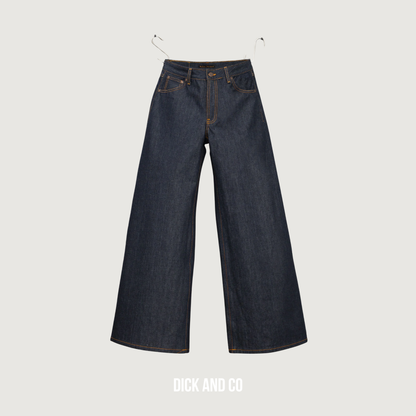 NUDIE Sonic Sue jeans in de kleur blauw (dry ecru waves)