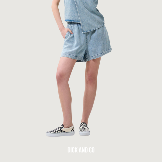 CATWALK JUNKIE Pull on denim short in de kleur blauw (light blue)