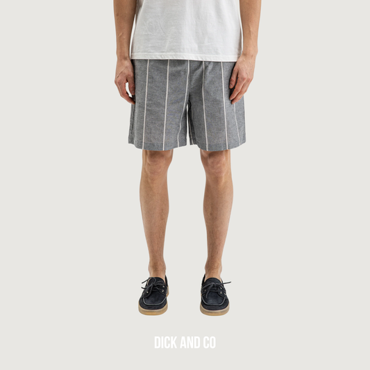 BUTCHER OF BLUE Quinn Linen short in de kleur blauw (alaska blue)