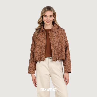 NUKUS Daisey Jacket Flower jas in de kleur bruin (toffee)