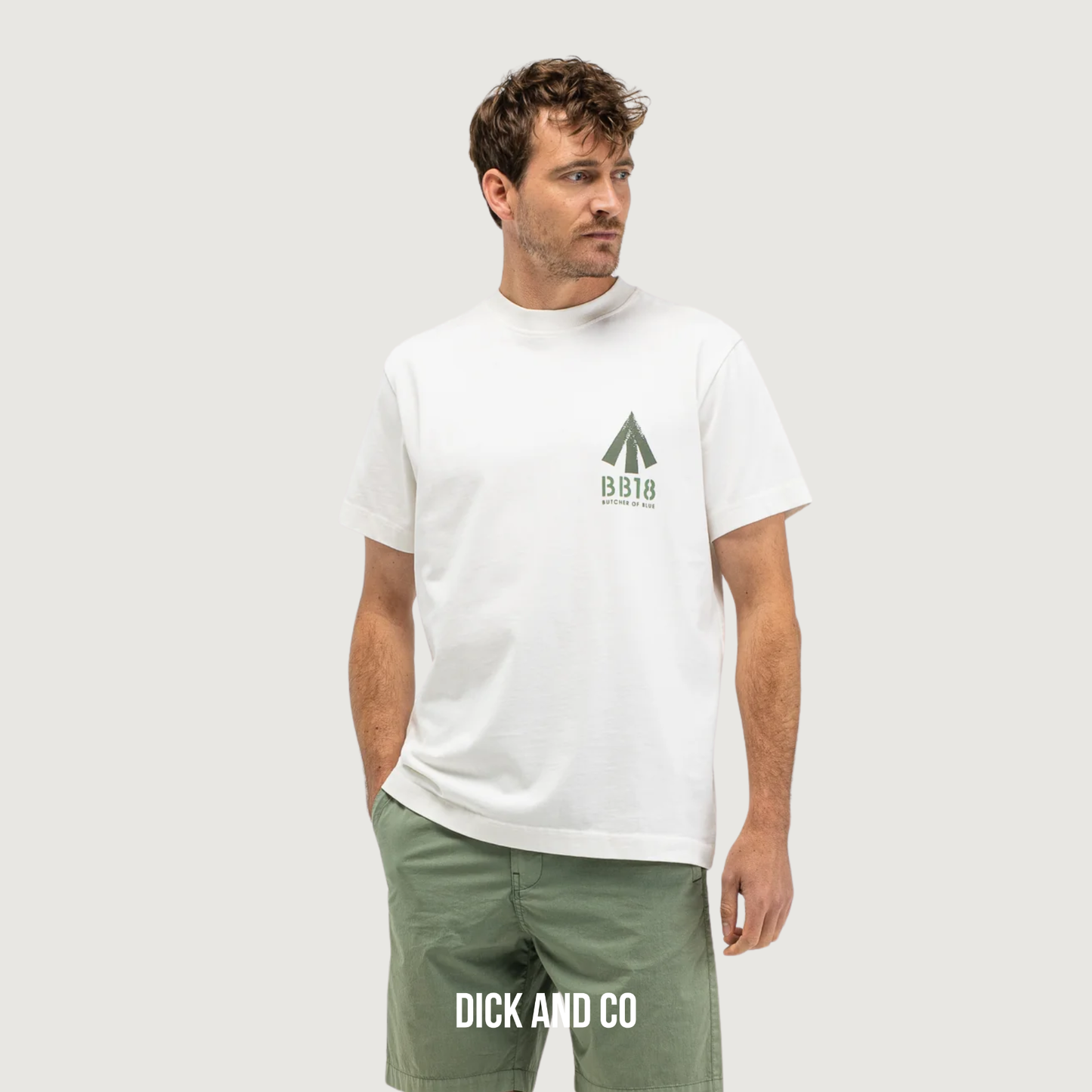 BUTCHER OF BLUE Army Carlow Loose Tee t-shirt in de kleur wit (titan white)