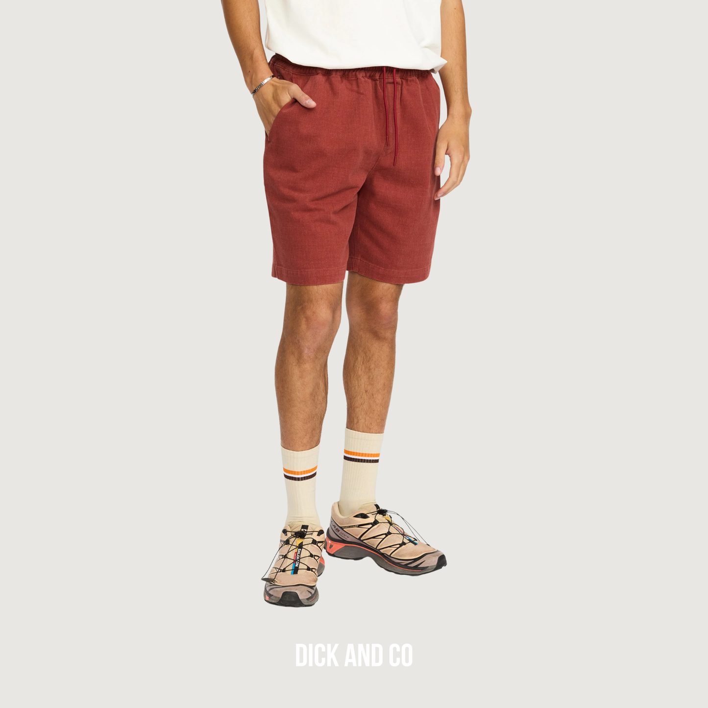RVLT Long Casual short in de kleur oranje (darkorange)