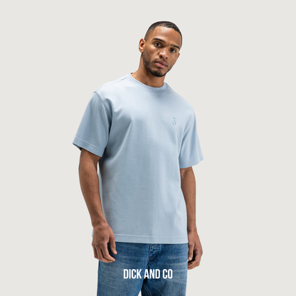 BUTCHER OF BLUE Mercer Loose Tee t-shirt in de kleur blauw (shark blue)