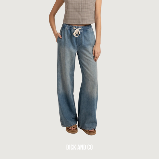 YAYA Denim broek met wijde pijpen en trekkoord in de kleur blauw (mid blue denim)