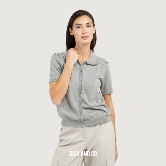 Gebreide top met korte mouwen