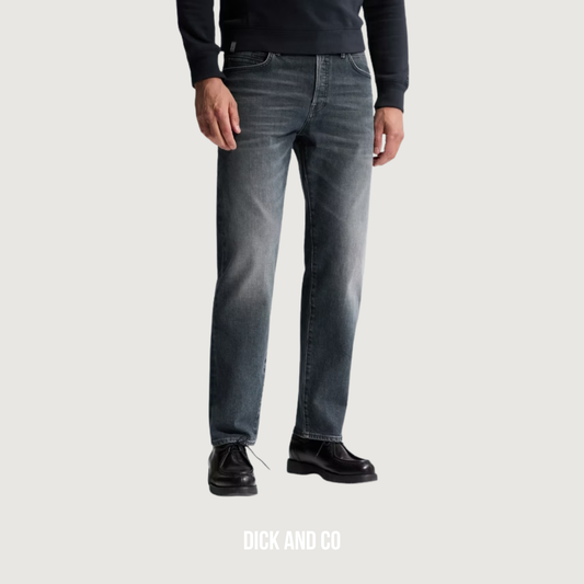 CAST IRON Steeper relaxed fit jeans in de kleur grijs (modern deep slate)