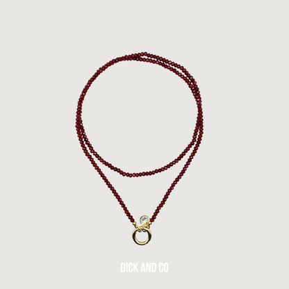 Roger Red Long ketting
