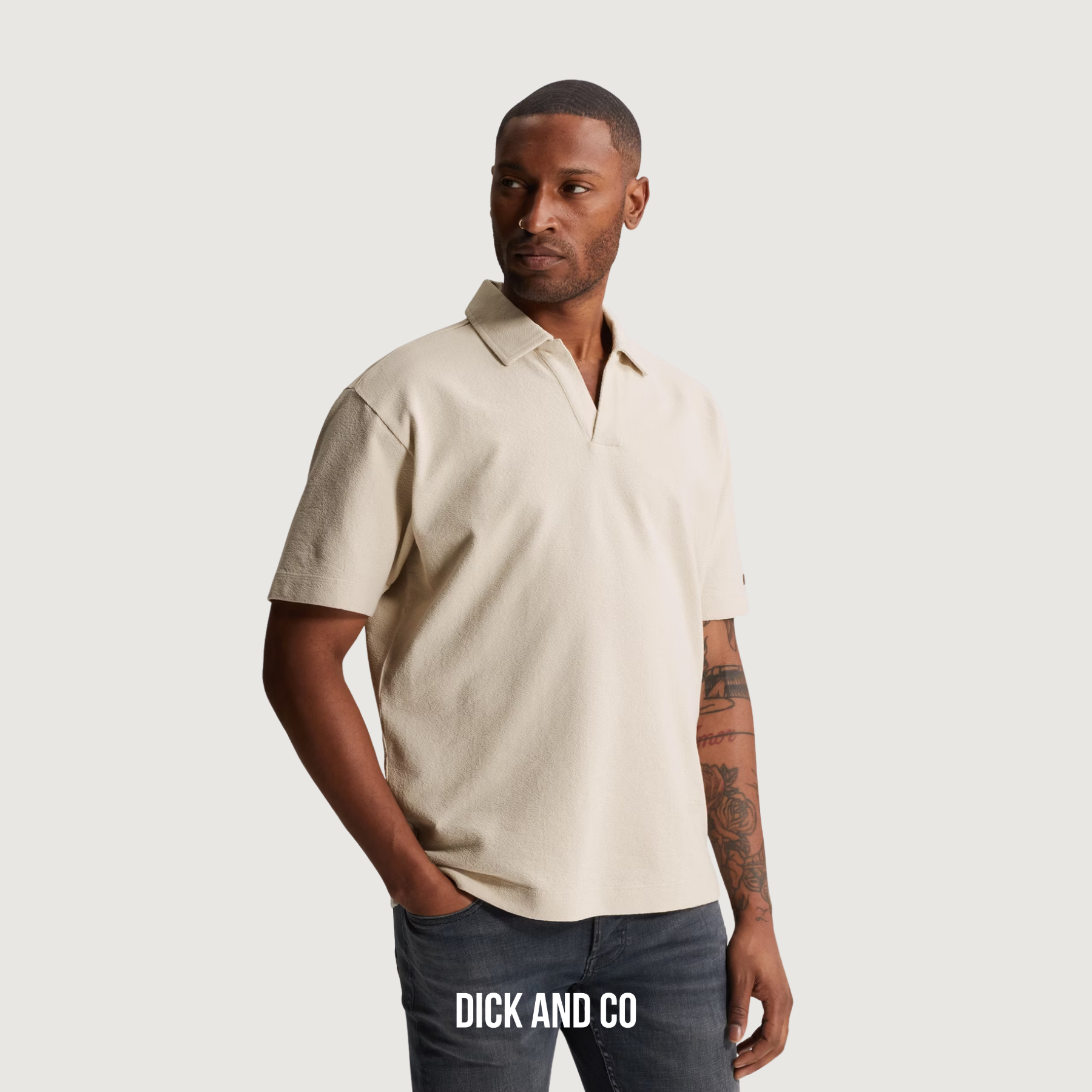 CAST IRON Relaxed fit polo in de kleur beige (silver birch)