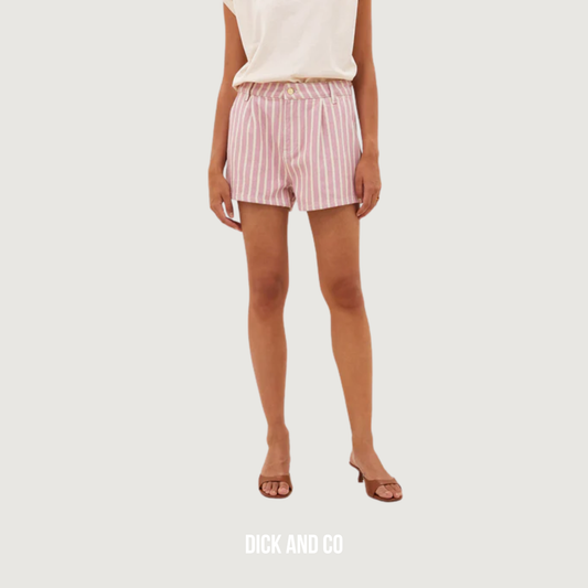 BY-BAR June Stripe short in de kleur roze (pink stripe)