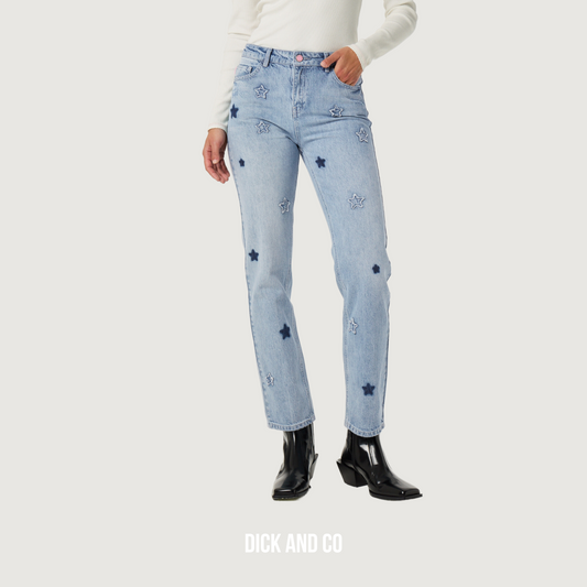 Lola Straight Jeans