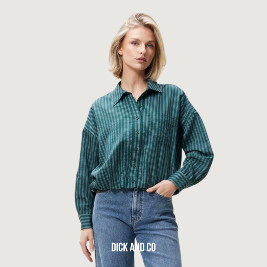 Blouse met tuck in effect