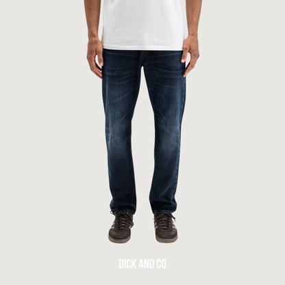 BUTCHER OF BLUE Stockton Straight jeans in de kleur blauw (dark aged)