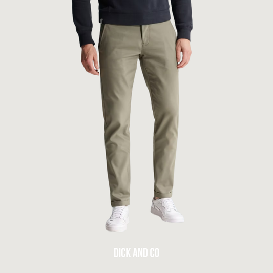 CAST IRON Cylas tapered fit chino in de kleur groen (dusty olive)