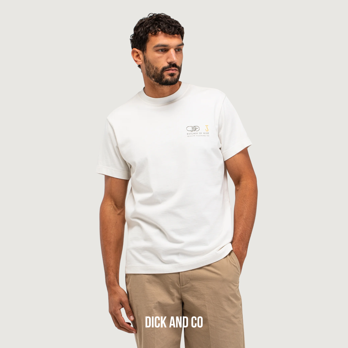 BUTCHER OF BLUE Army Elphin Loose Tee t-shirt in de kleur wit (titan white)