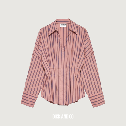 Blouse with waist pleats