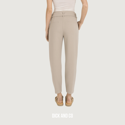 Pantalon met hoge taille en ceintuur