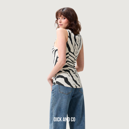 Classic zebra rib singlet