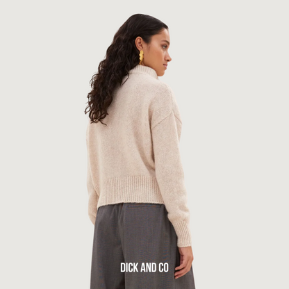 Boxy Beu Pullover