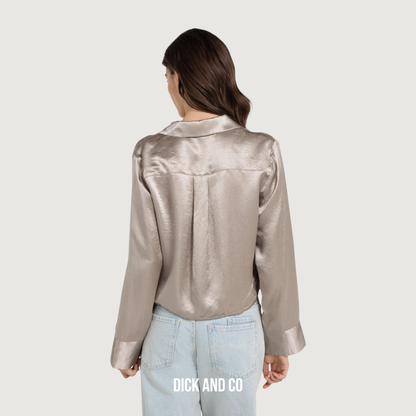 Satijnen blouse met trekkoordzoom