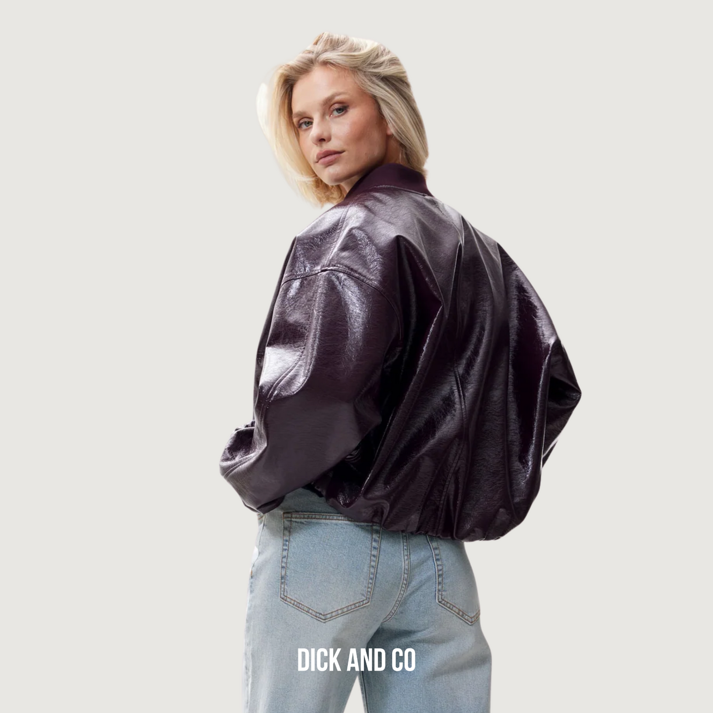 Jas met tuck in (2503022418)