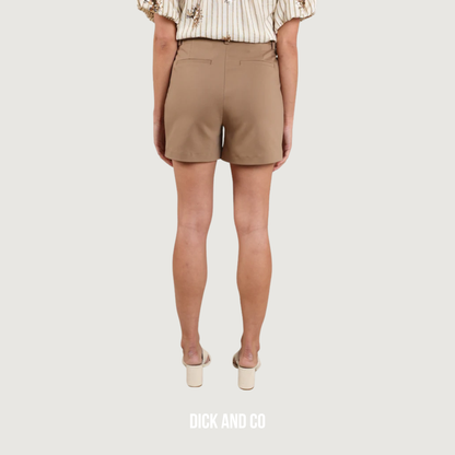 Dahlia short
