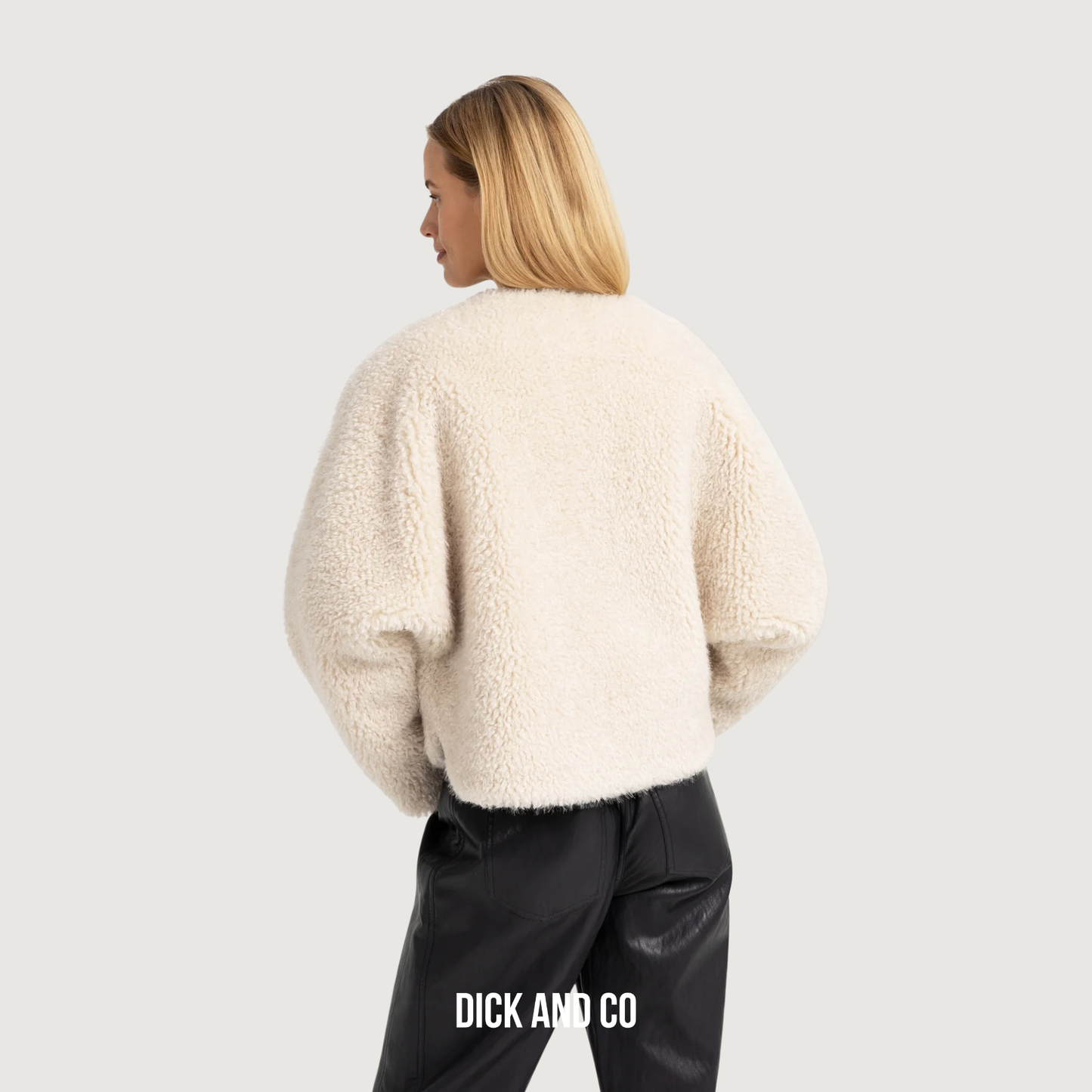 Kort oversized jasje van imitatiebont