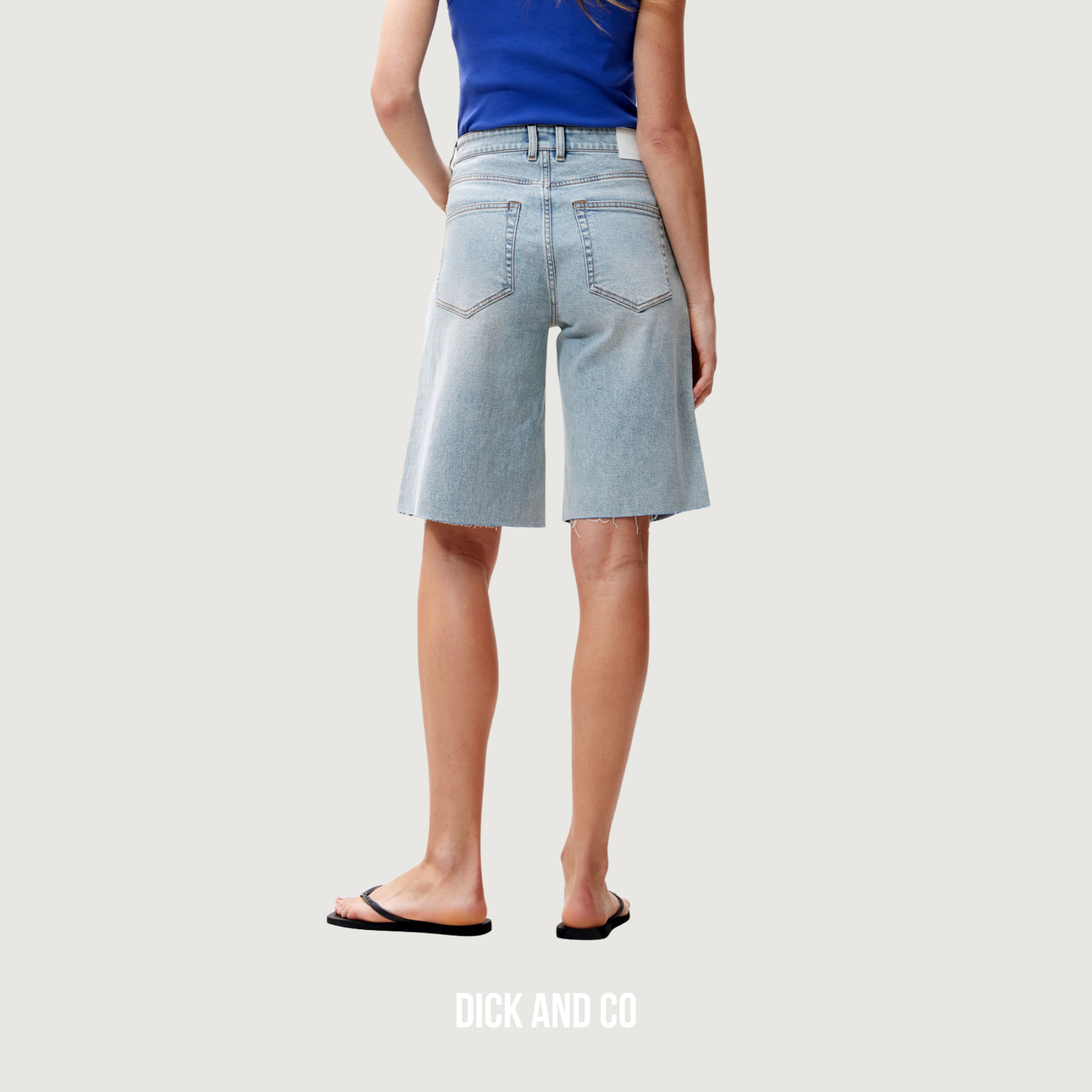 Loose fit jorts