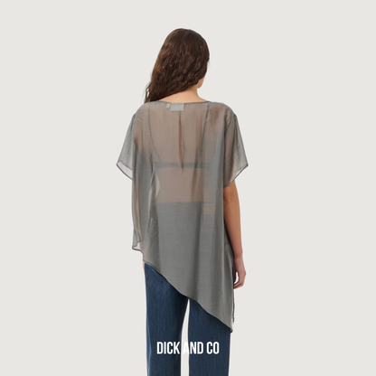 Smilla Asymetric Tee