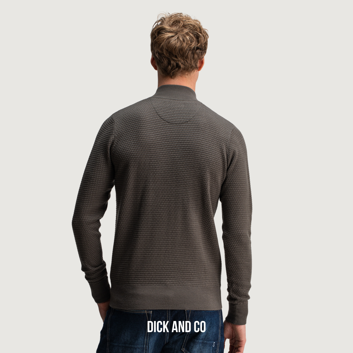 Structure Halfzip (M2526003)