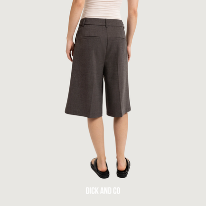 Bermuda met hoge taille en plooien