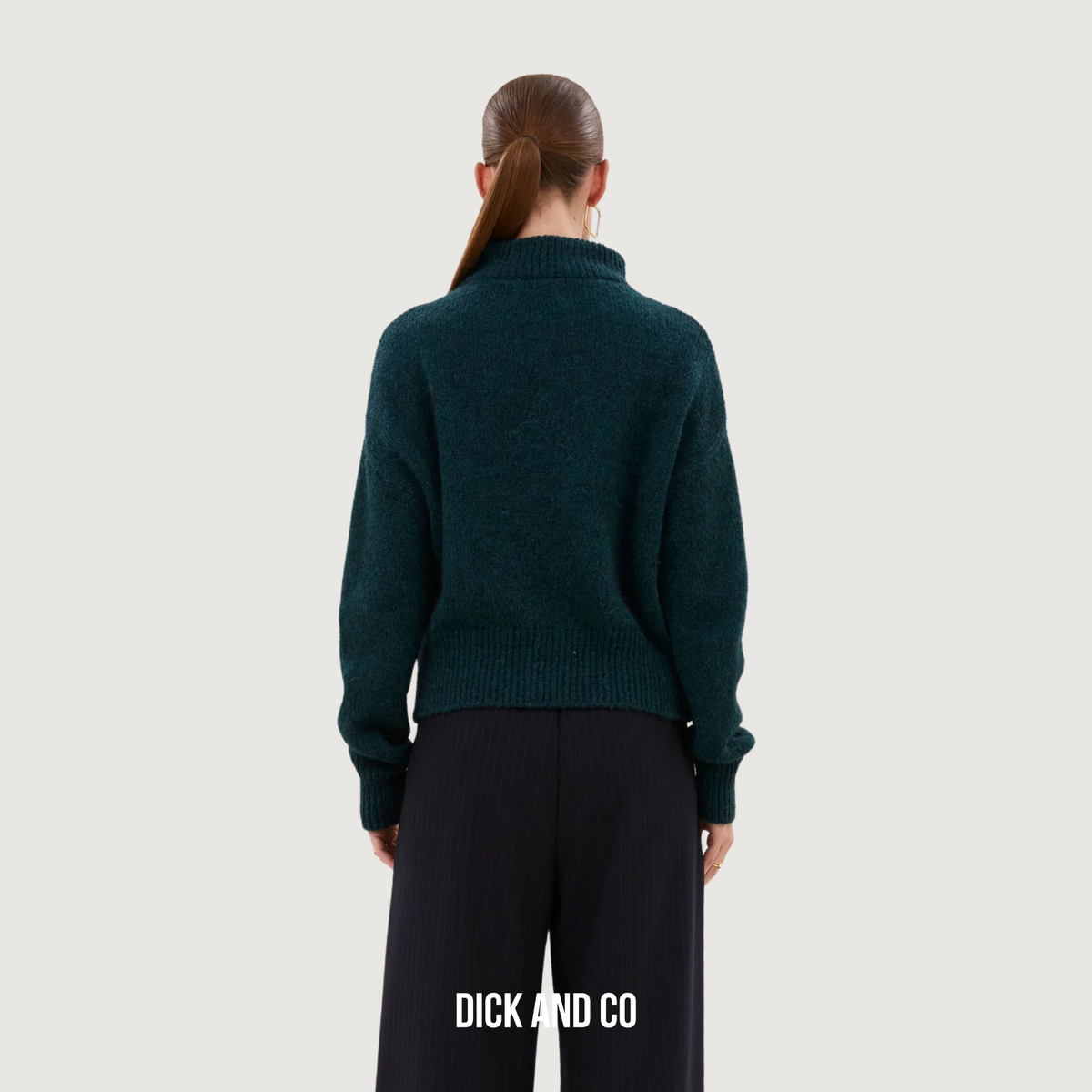 Boxy Beau Pullover