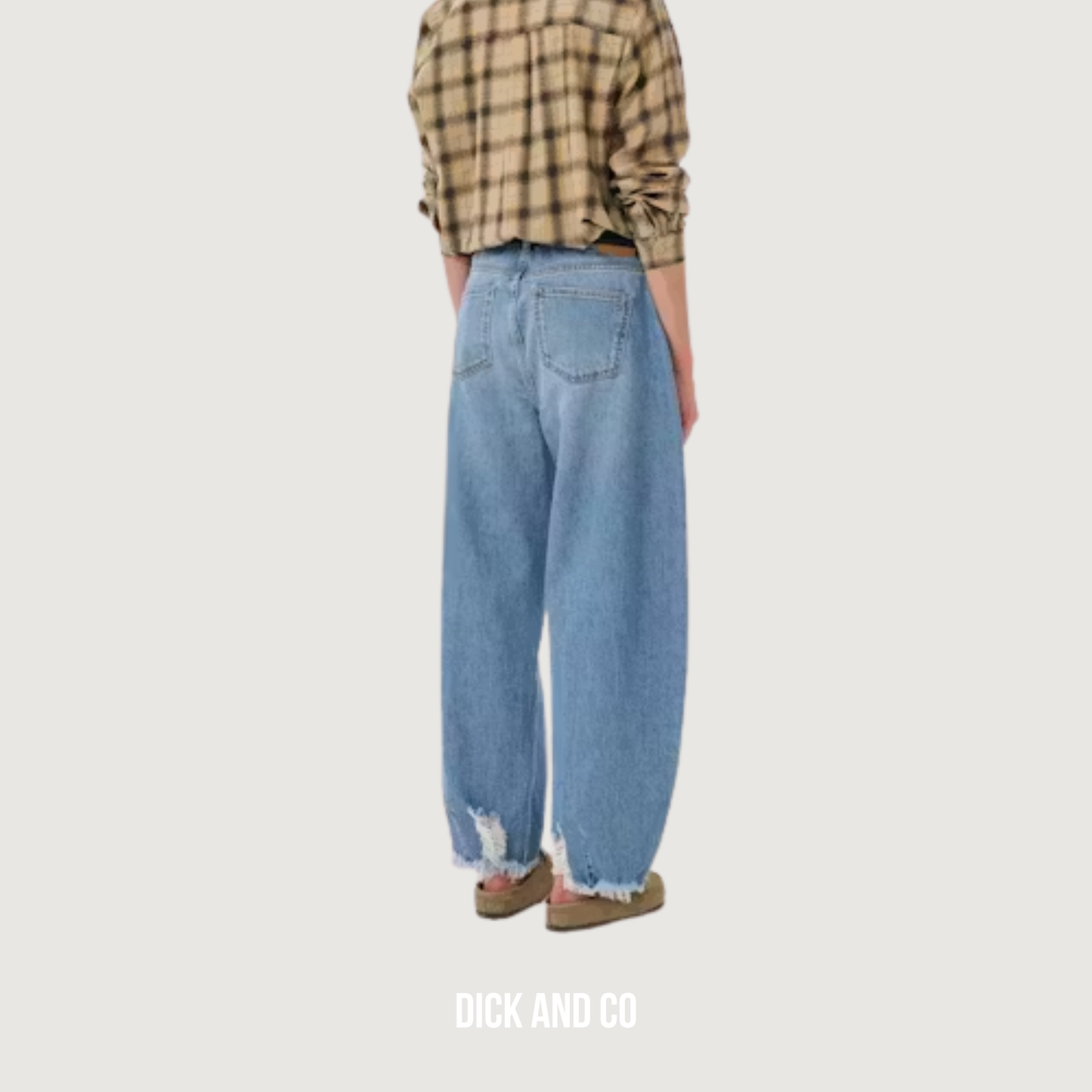 LucyMW Loose Barrel Jeans