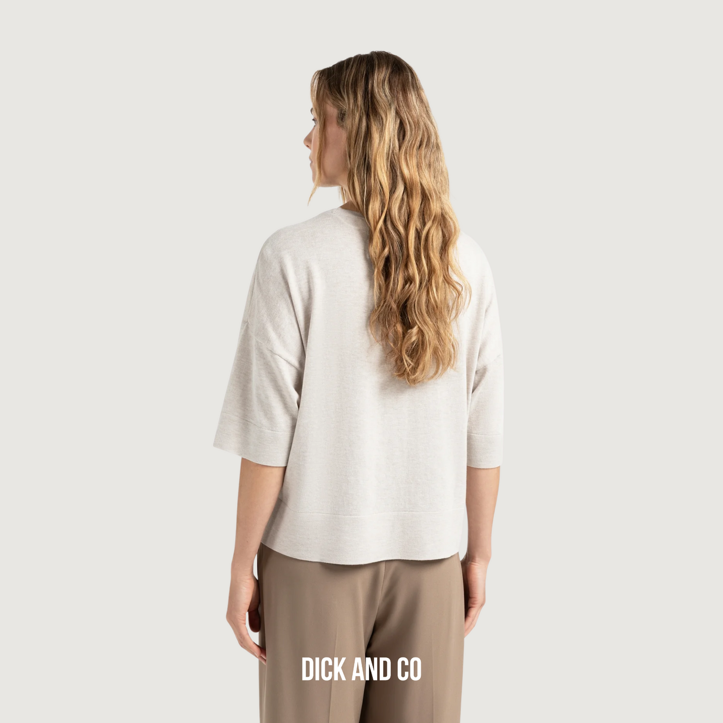 Oversized fijngebreid t-shirt (01-000454-507)