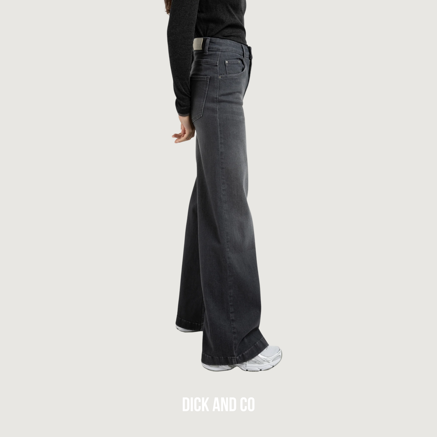 Losvallende jeans (01-311109-509)