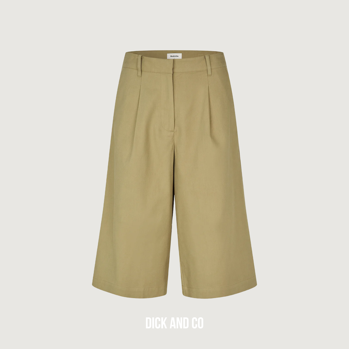 Toremd long shorts